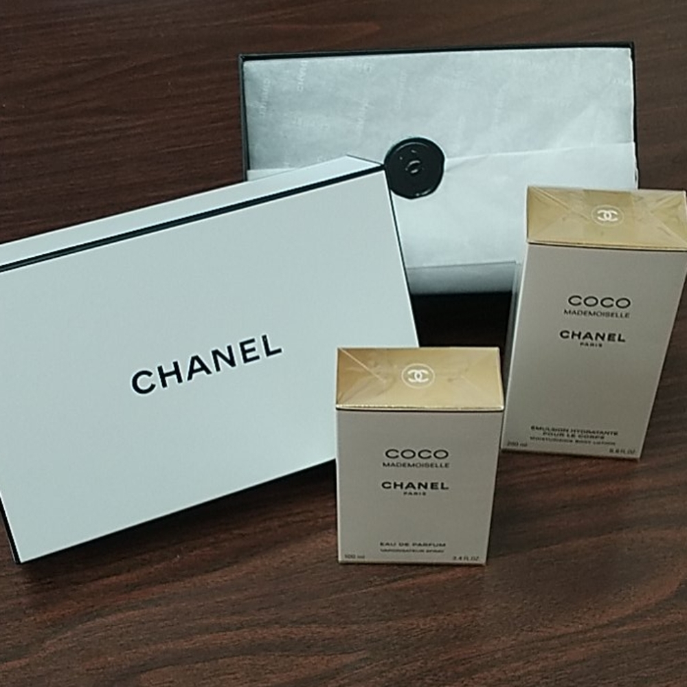 Chanel Body Set - New With Box